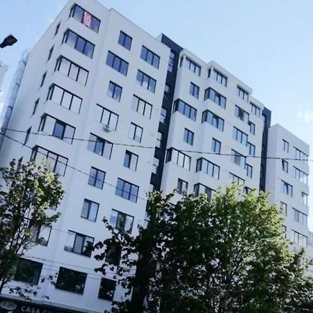 Arina Apartaments Κισινάου Εξωτερικό φωτογραφία